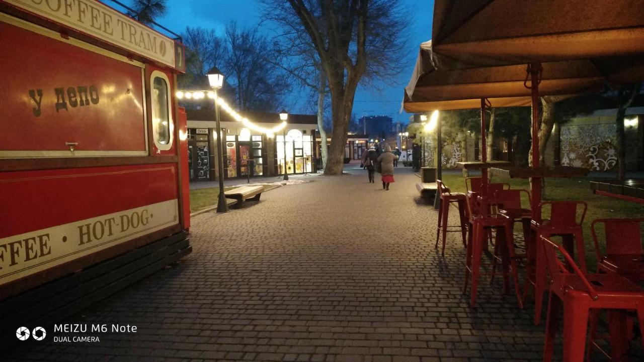 Апартаменты В Жк Чудо-Город Odessa Esterno foto